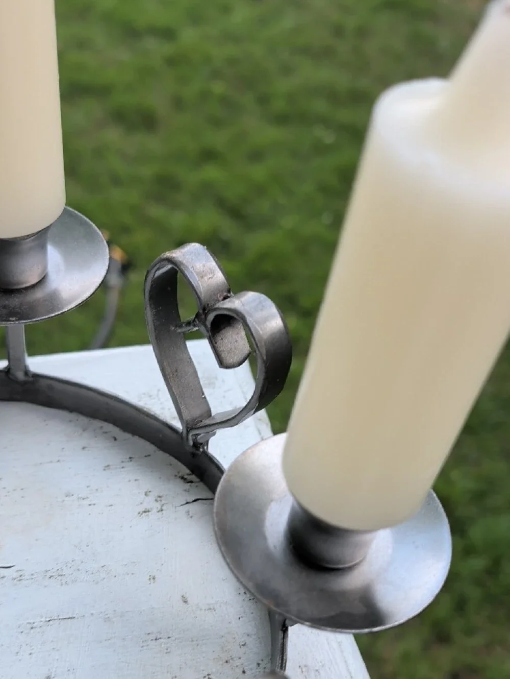 Vintage Heart Metal Candle Holder - 4-Arm Decorative Centerpiece Gorgeous!